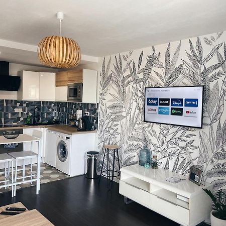 New: Appartement Tout Confort + Parking Gratuit Amiens Exterior photo