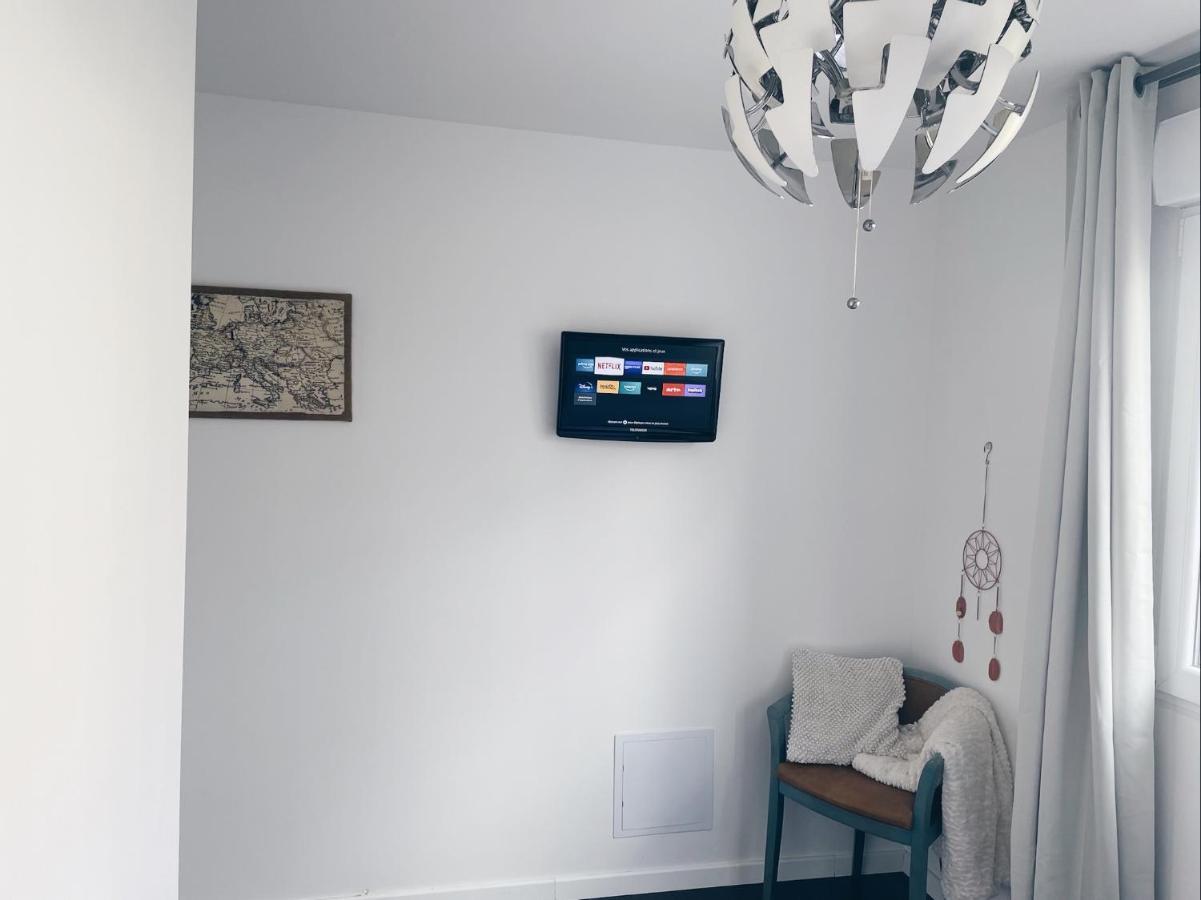 New: Appartement Tout Confort + Parking Gratuit Amiens Exterior photo